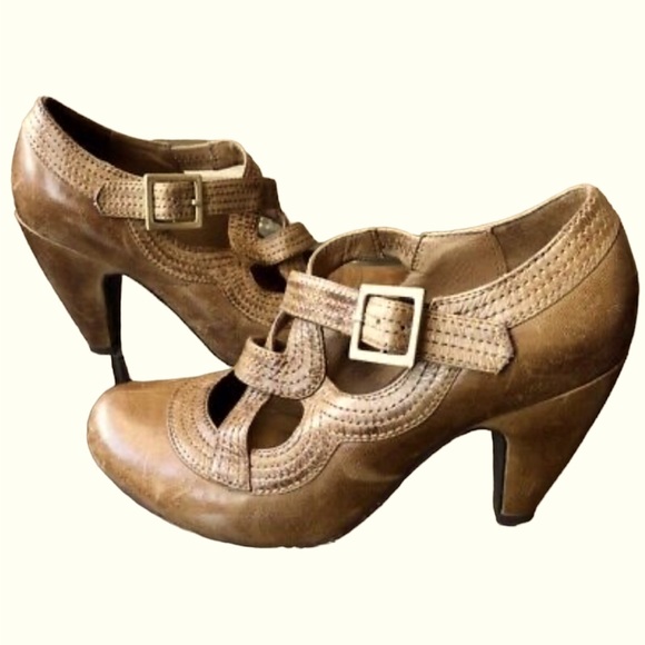 Miz Mooz Shoes - Miz Mooz Soho Heels Light Brown Leather sz. 7.5